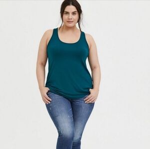 Torrid Sz 5 NWT Super Soft Scoop Neck Layering Tank